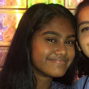 Meet your Posher, Divya